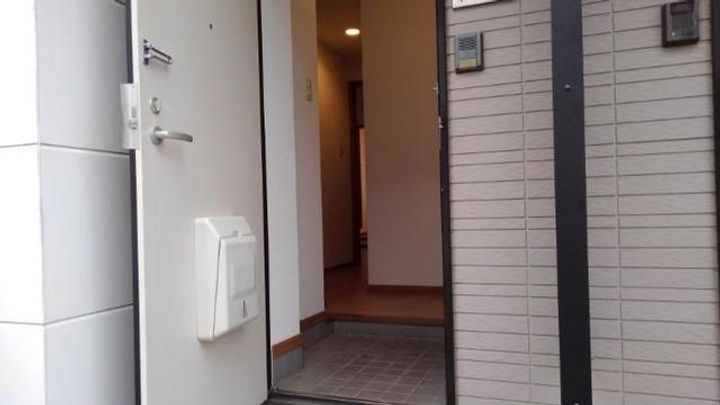 茨城県日立市千石町4(アパート)の賃貸物件の玄関