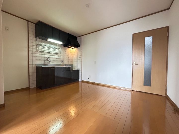 ユメハイム中郷の居間