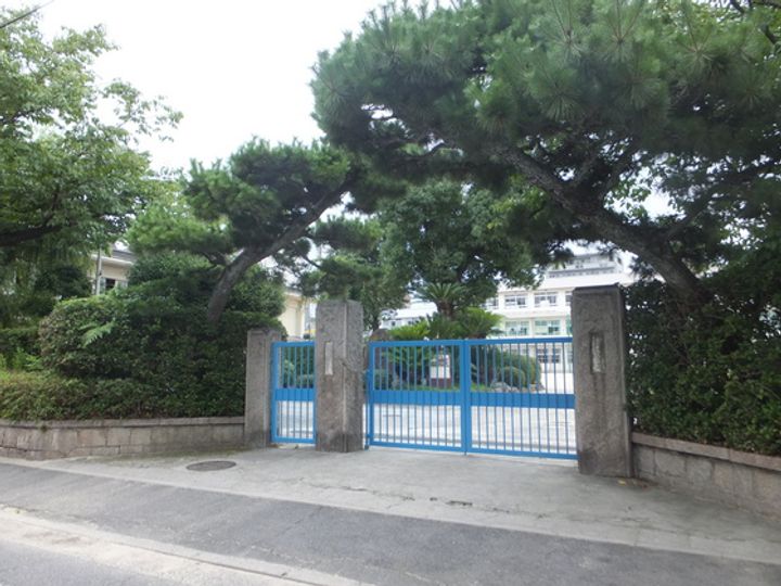 ルート大宮の周辺