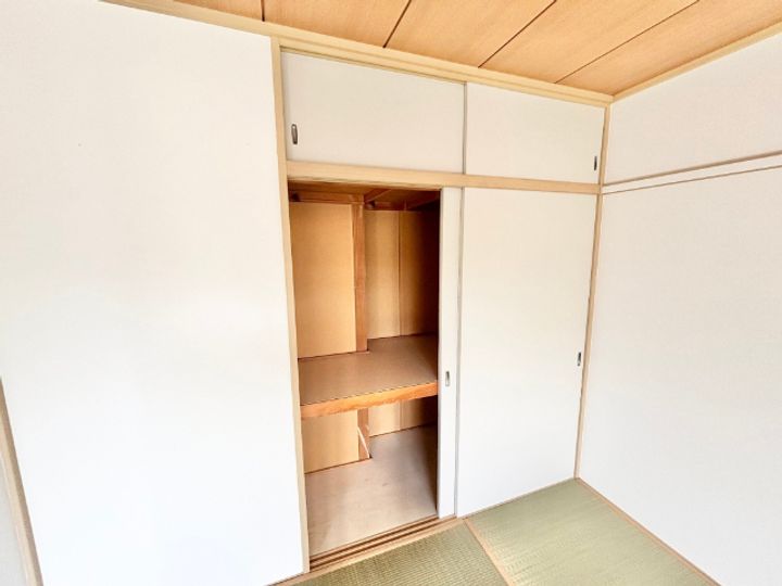 サンパレス東山 Aの内装