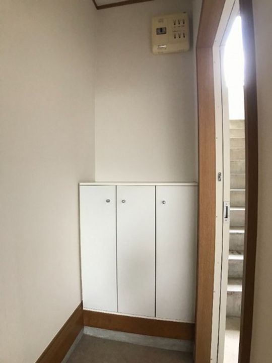 コーポカワサキ Aの玄関