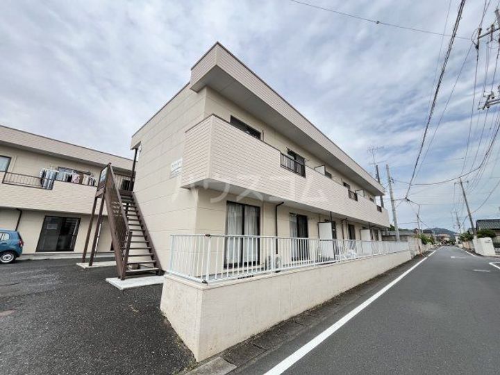 サンライフ若宮上の外観