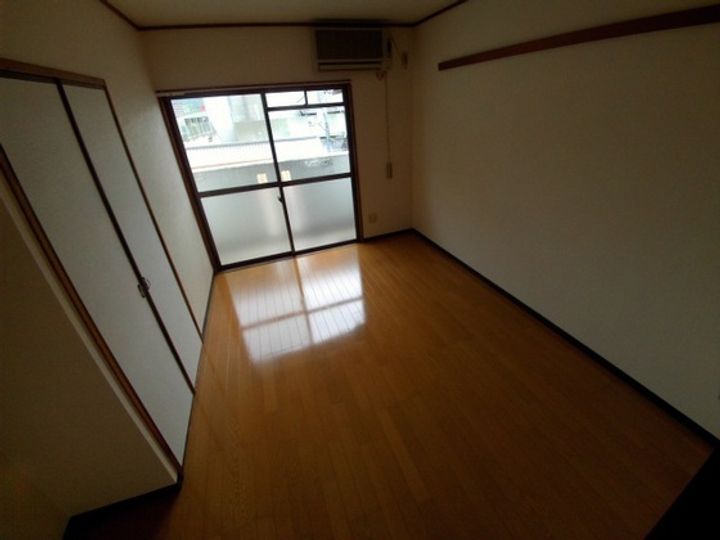 てるおかビルの内装