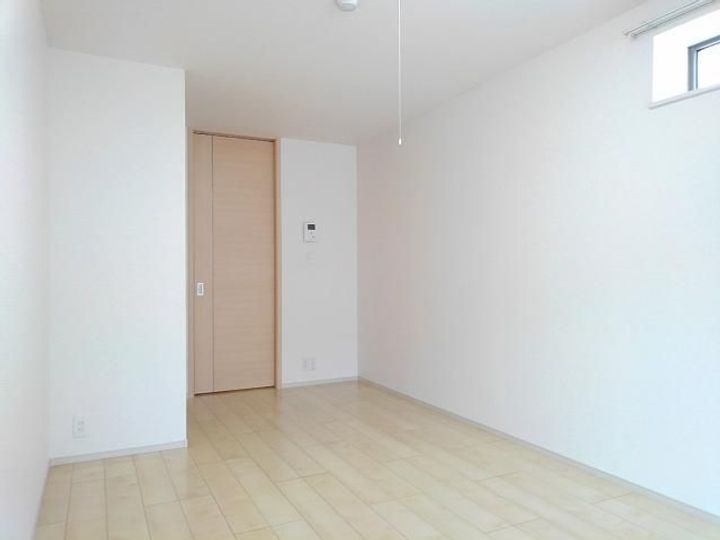 ラッフィナート ドゥーエの居間