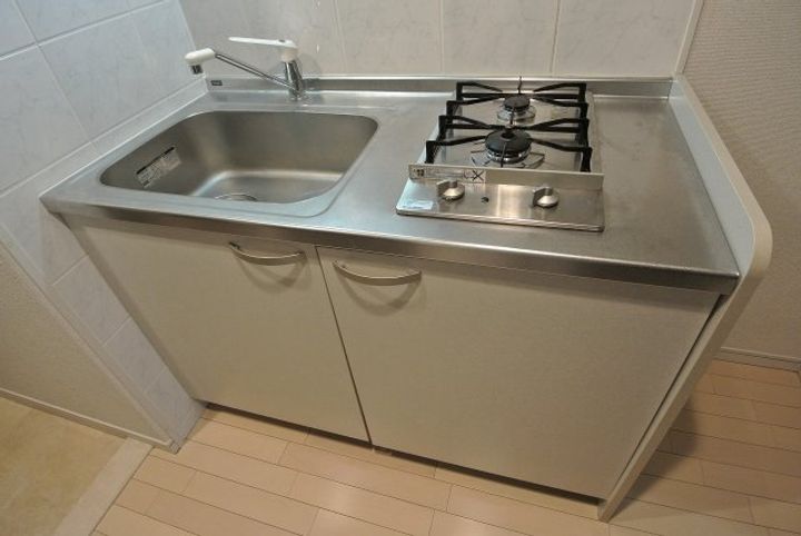 サムティ梅田インターコアのキッチン