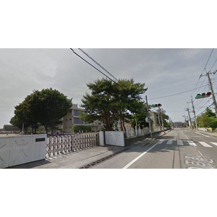 アルヴィラージュの周辺