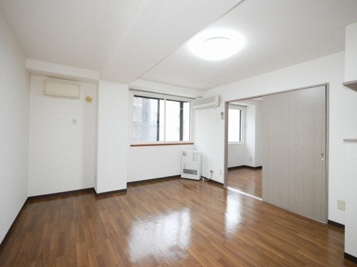 パブリック56のその他画像