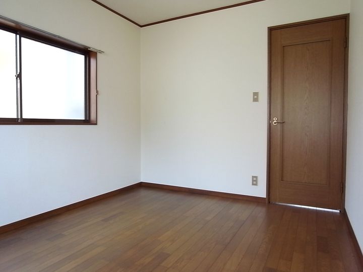 ハーモニーコート A棟の居間