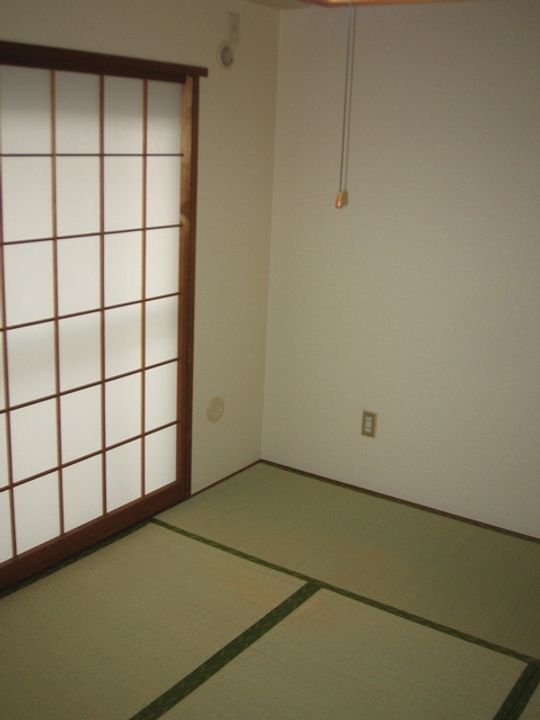 サンフラワー大門第二の居間