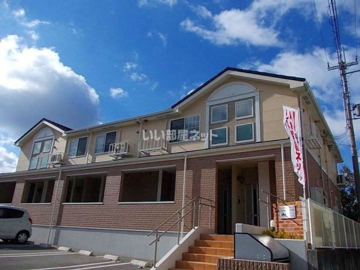 大阪府河内長野市松ケ丘中町(アパート)の賃貸物件の外観