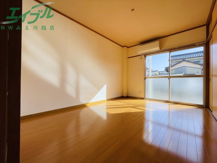 シティハイツホープの居間