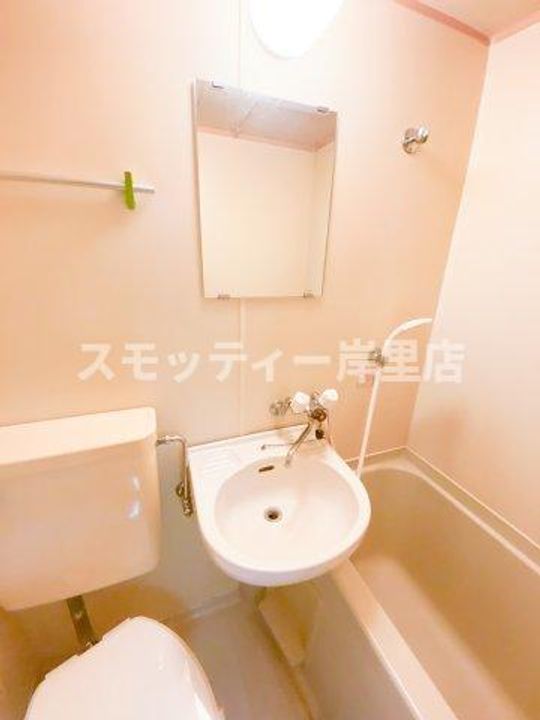 ロイヤルクレイン玉出の内装