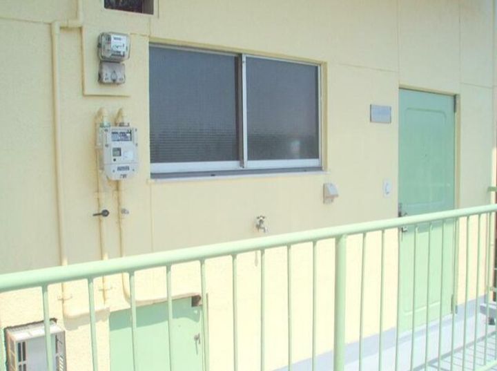 秋葉町マンションの地図