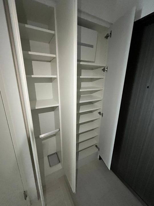 アルモニー勾当台公園の玄関