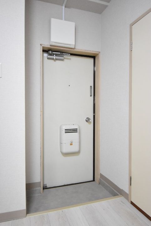 佐多ビルの玄関
