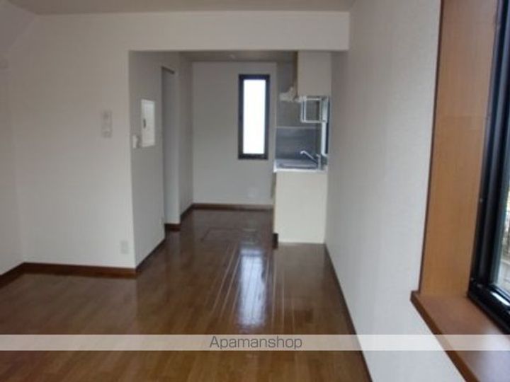 東京都日野市平山4(一戸建)の賃貸物件の居間