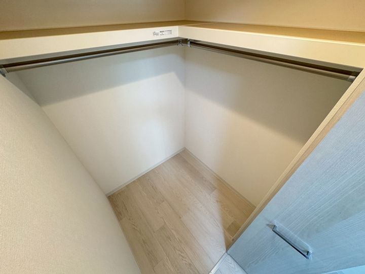 Eastern Wellsの内装