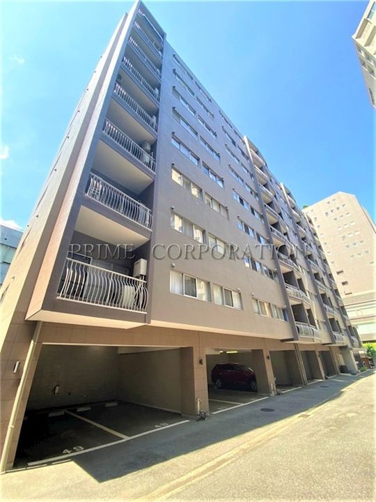 ドミール五番町の外観