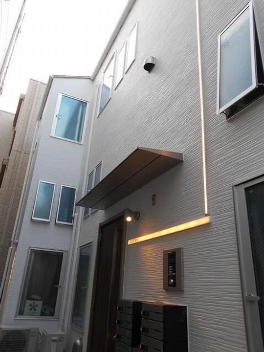 RIZEST初台(ライゼスト初台)の外観