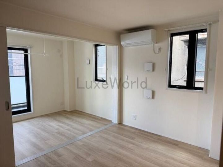 神奈川県横浜市中区福富町西通(マンション)の賃貸物件の居間