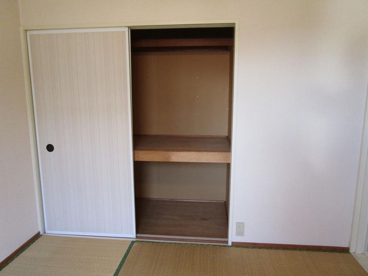 メゾンストークIIの内装