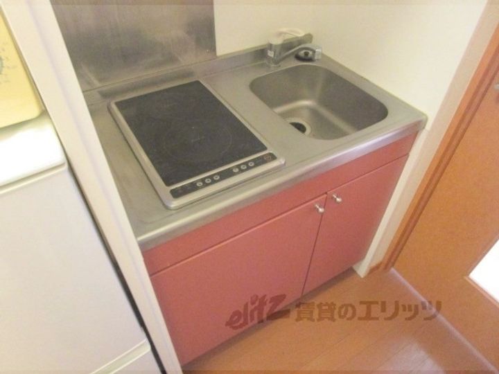 レオパレス駿のキッチン