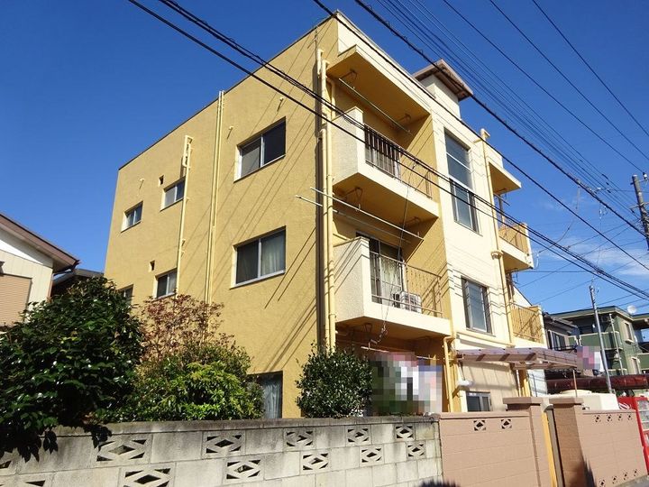 佐藤ビルの外観