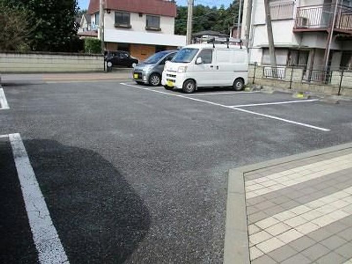 レオパレスマロニエの地図