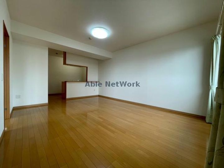 優渾水前寺の居間