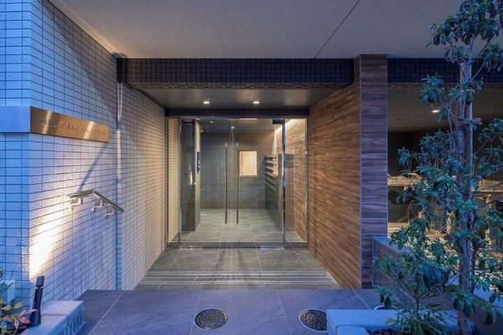 東京都新宿区左門町(マンション)の賃貸物件の地図