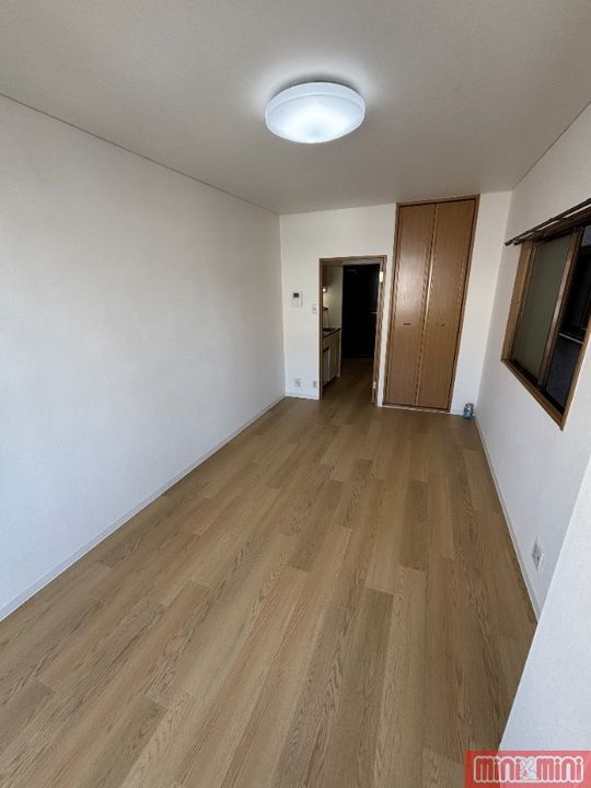 アーバンコート鶴見の居間