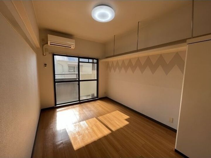 パティオ101の居間