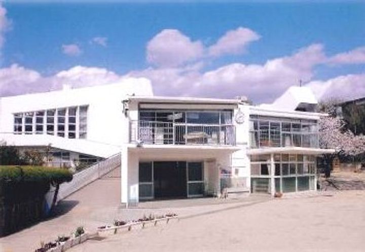 パティオ101の周辺