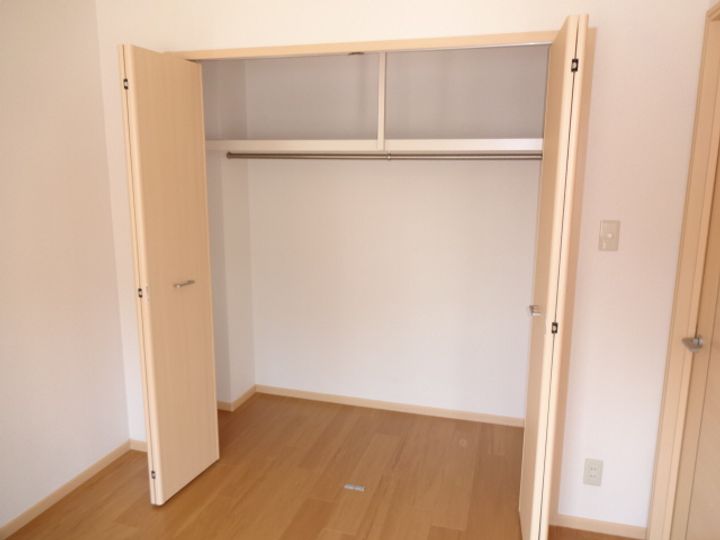 オーシャンビュー岸岡の内装