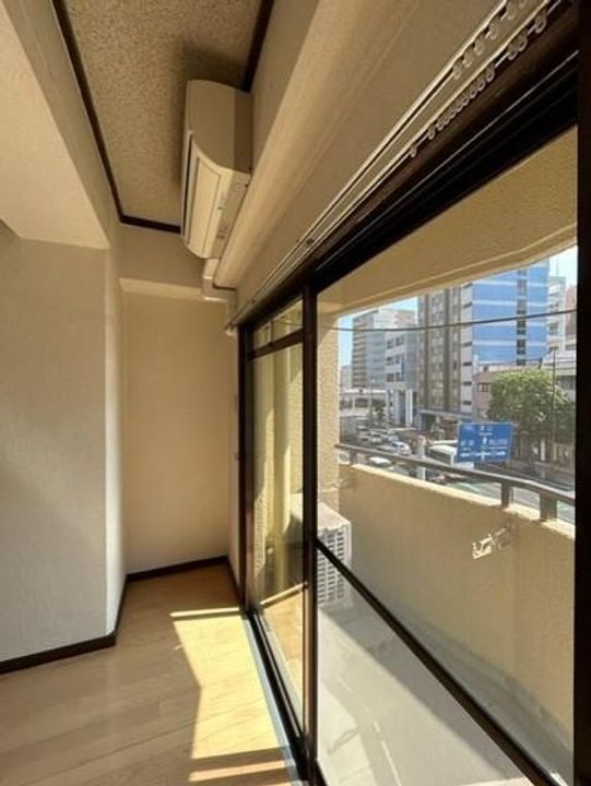 樋の口屋ビルの内装