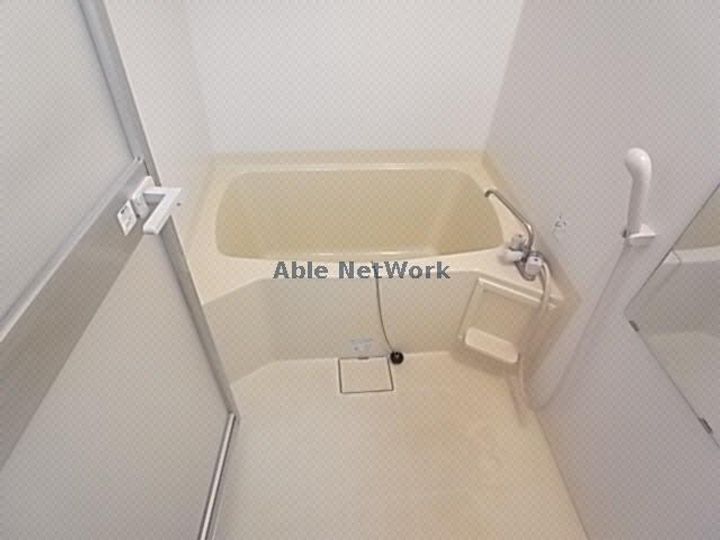 ウランタワーの風呂