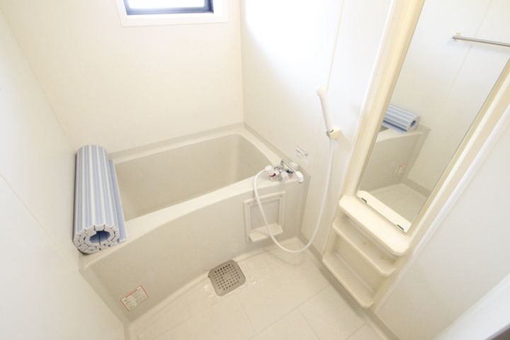 セジュール加美 A棟の風呂