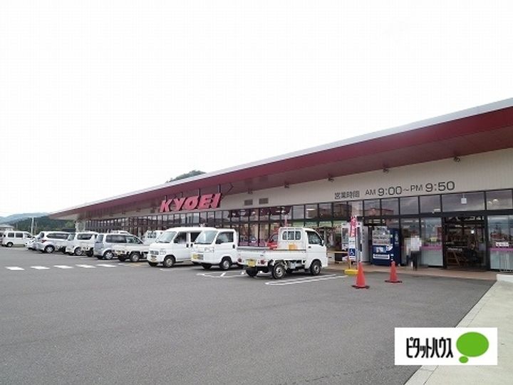 シャーメゾン霧ケ峰の周辺