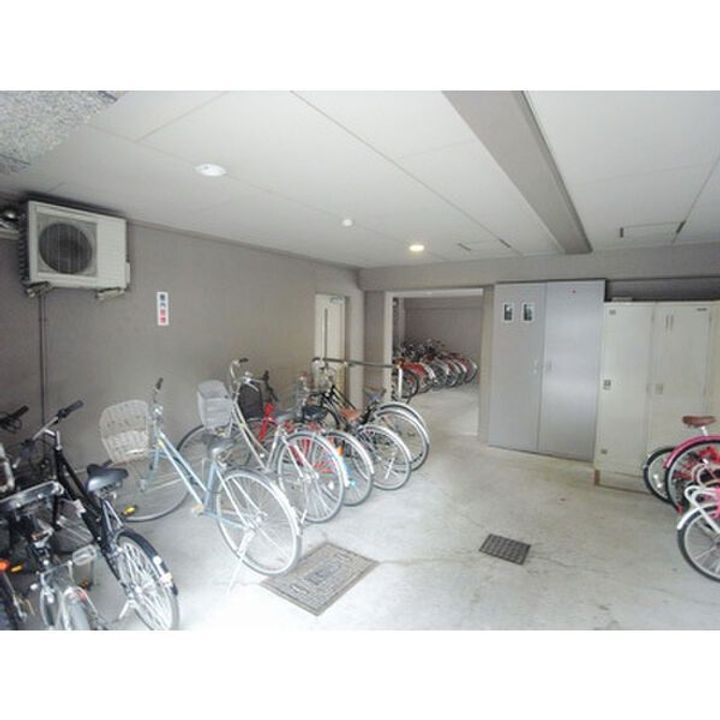 ウェステリア西大須の地図