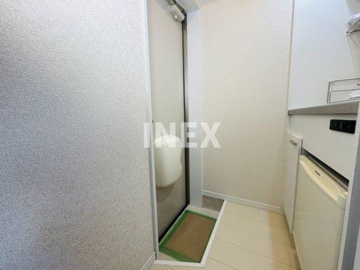 神奈川県横浜市磯子区丸山1(アパート)の賃貸物件の玄関