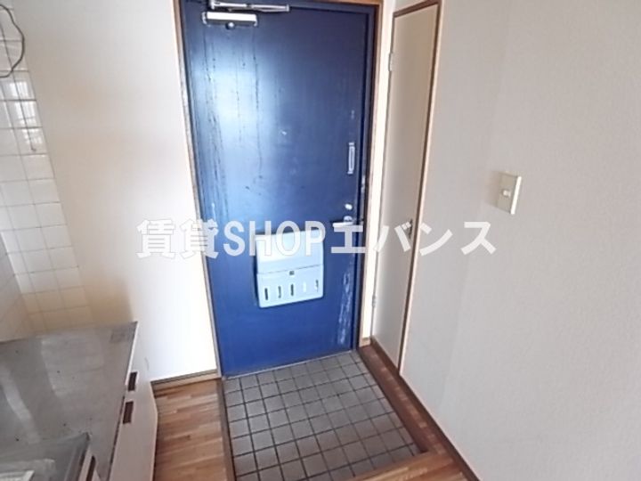 コーポ川島第五の玄関