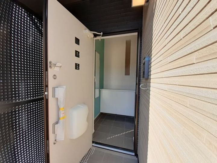 茨城県土浦市並木2(アパート)の賃貸物件の玄関