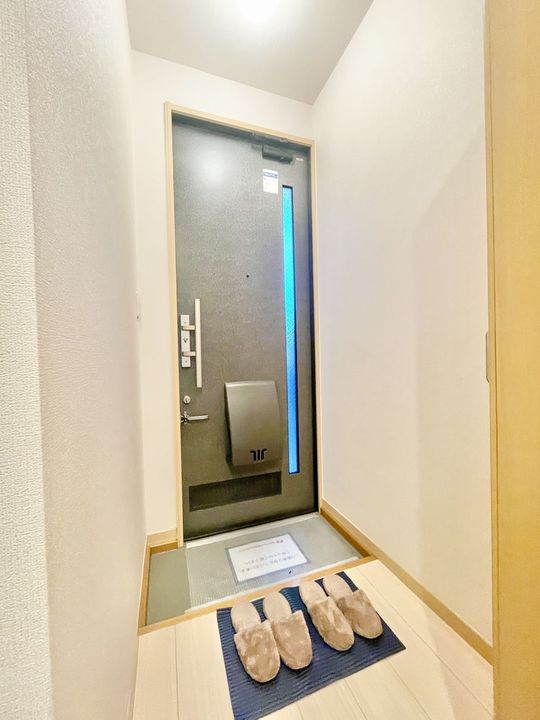 ヴェルドミールの玄関