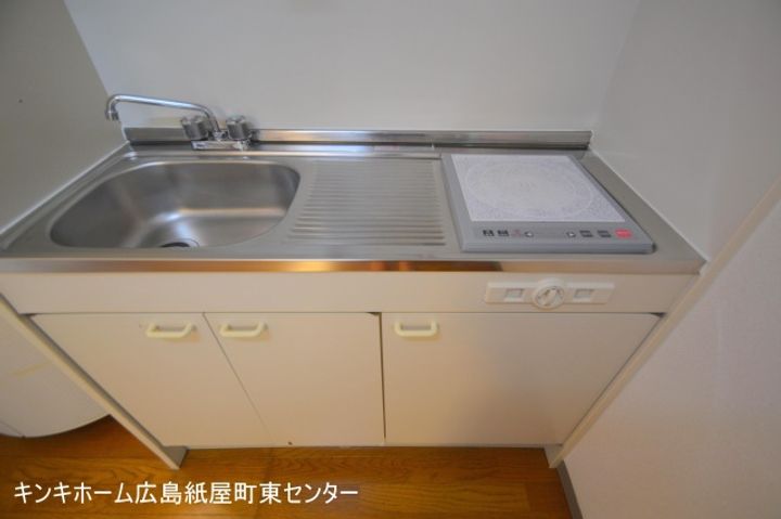 広島県広島市中区江波南3(マンション)の賃貸物件のキッチン
