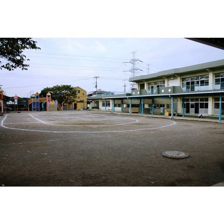 ブライトンハウスの周辺