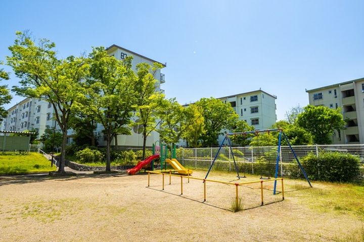 UR鶴山台の地図