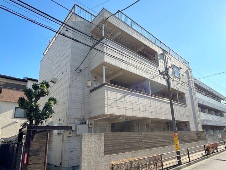 カルチェブラン三鷹の外観