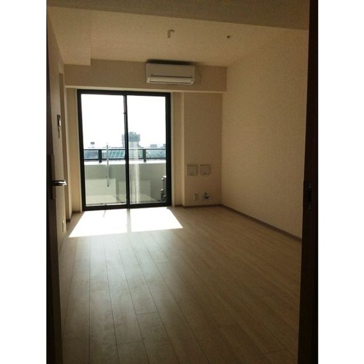 エルスタンザ恵比寿の居間