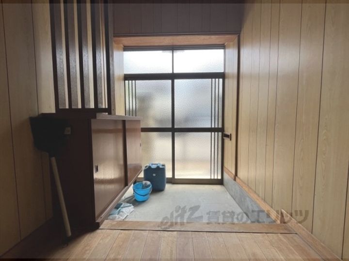 奈良県奈良市高畑町(一戸建)の賃貸物件の玄関