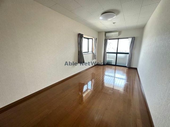 サンクレールの居間